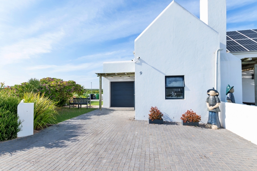 4 Bedroom Property for Sale in Jacobsbaai Western Cape